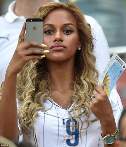Say cheese: Neguesha soaks up the atmosphere in Manaus by taking pictures from her phone