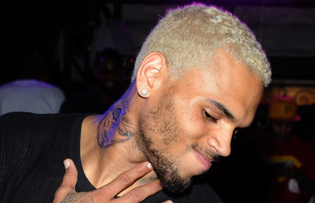 Chris Brown mocks 411vibes