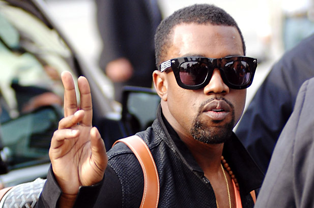 Kanye West 411vibes 500x420