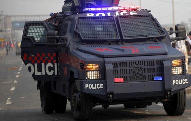Nigerian-Police-Tank-The-Trent (1)