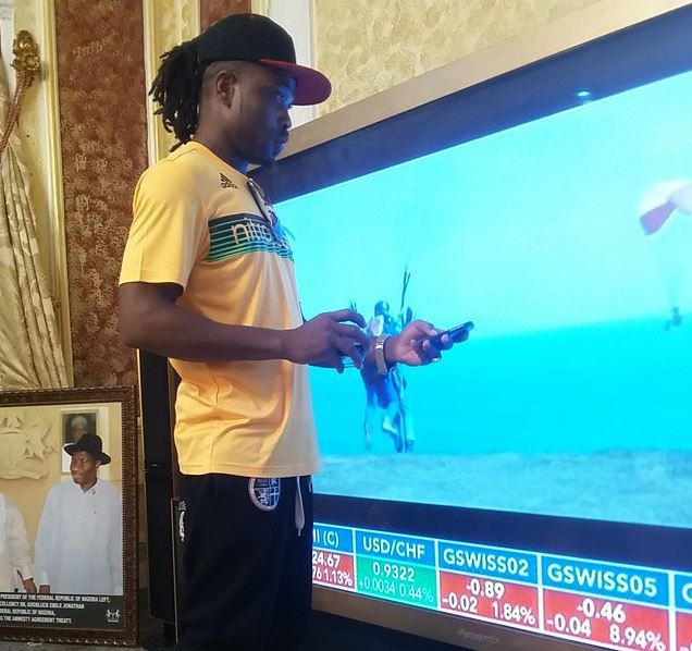 Check out African China’s massive Television in his crib (+Pics) theinfong.com
