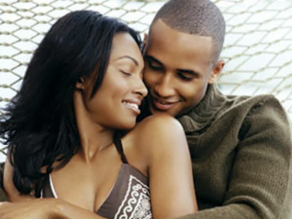 love-relationship-boy-girl-black-couple-theinfong.com