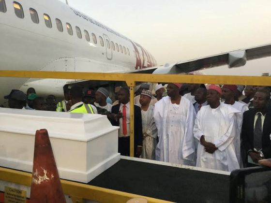 Bodies of students who died in a fatal accident arrive Kano for burial (Photos) theinfong.com