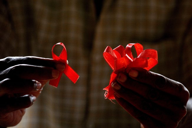5-facts-about-aids-that-are-hard-to-believe-theinfong-com