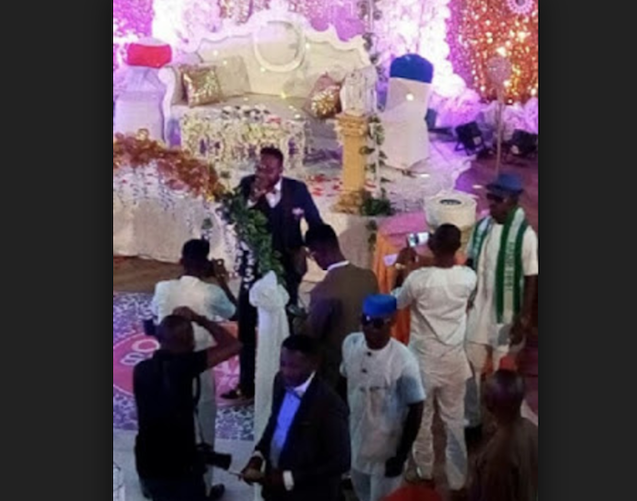 wedding-photos-of-the-nigerian-man-who-brough-mmm-to-nigeria-celebs-storm-the-wedding-theinfong-com-700x551