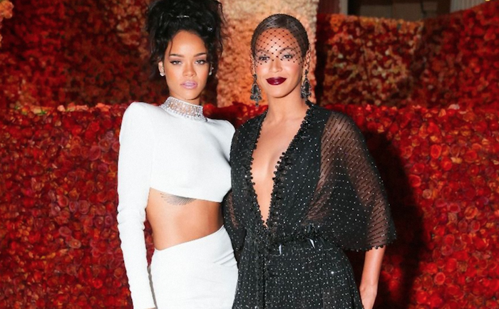 rihanna-reacts-to-her-beef-with-beyonce-over-the-grammy-nominations-theinfong-com-700x434