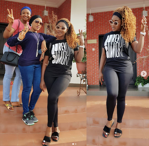 Mercy Johnson chilling with friends theinfong