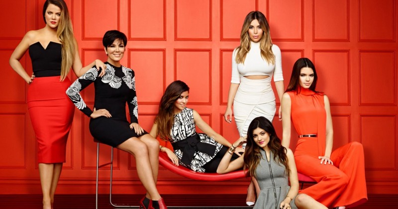 Keeping-Up-with-the-Kardashians-2014-Season-9-Wallpaper-10 Kardashian family moments we’ll never forget (With Photos)-theinfong.com