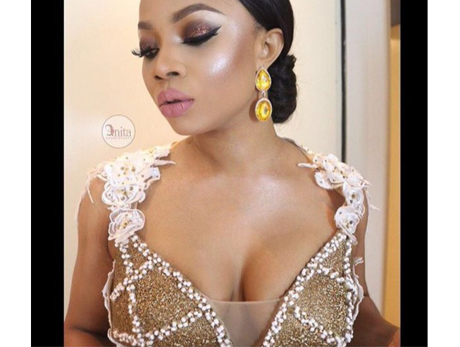 Hottest cleavages at the AMVCA TheinfoNG
