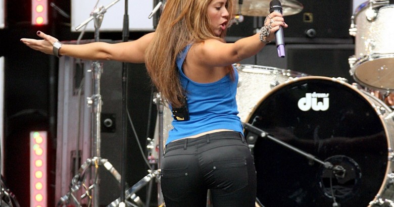 Mind blowing photos of Shakira’s booty