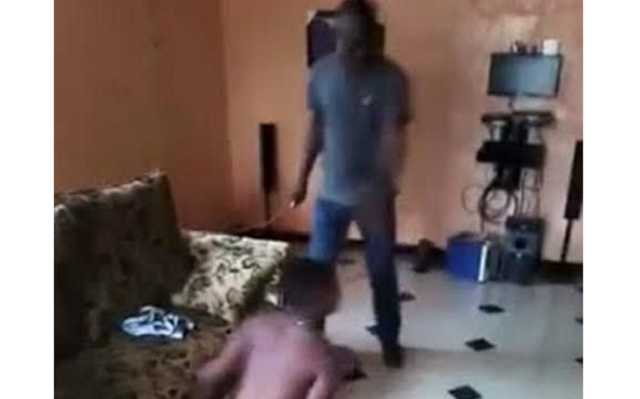 Father catches his teenage daughter having sex