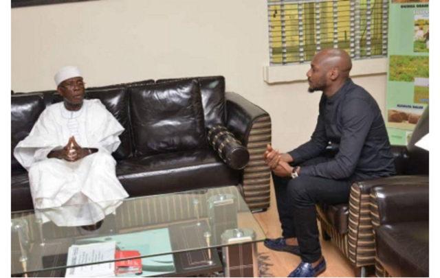 2Face Idibia pays courtesy visit to minister of agriculture