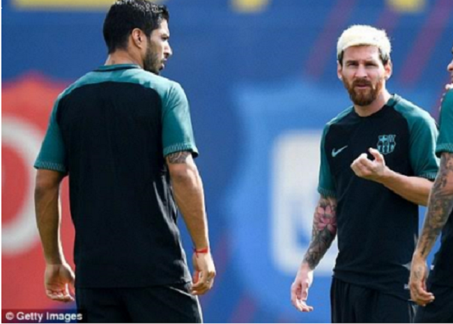 lionel-messi-and-neymar-show-of-their-blonde-hair
