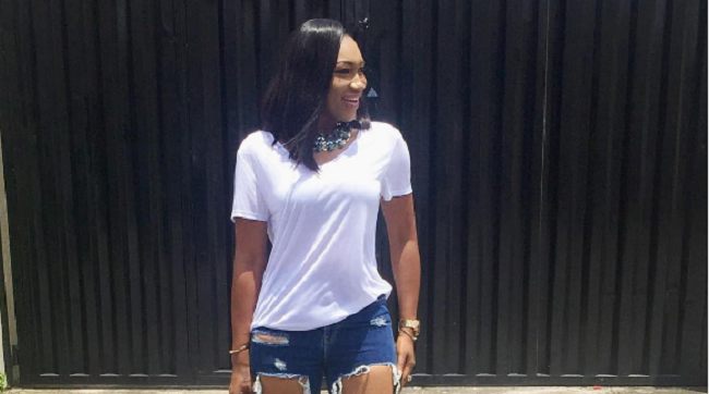 ebube-nwagbo-steps-out-in-ripped-jeans