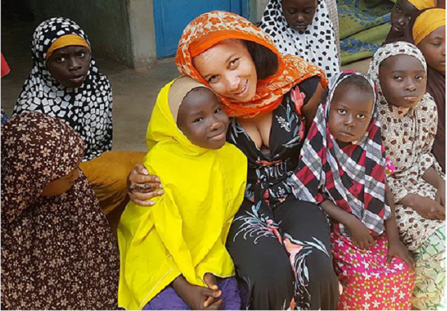 ibinabo-fiberesima-visits-orphanage-in-gombe