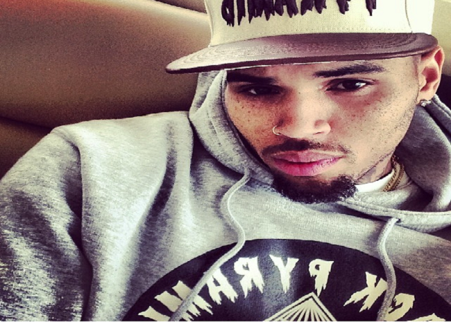 woman-claims-chris-brown-smashed-her-phone