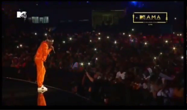 wizkids-mind-blowing-performance-at-the-mama-2016
