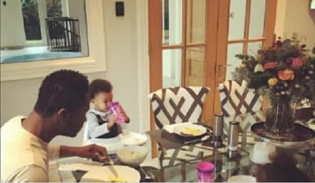 mikel-obi-and-his-twin-girls