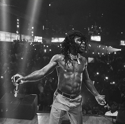 Burna Boy brings 'Gorilla' on stage during his African Giant tour at Wembley Arena, London (Video)