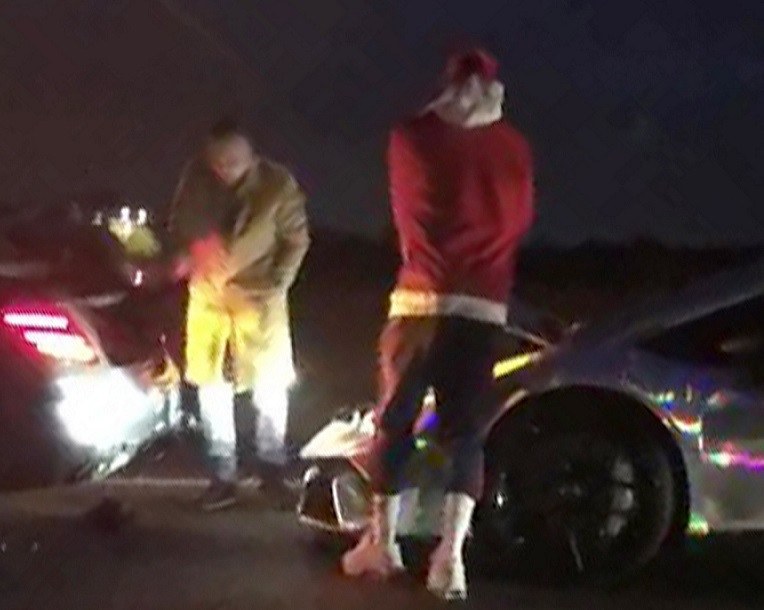 Arsenal star Pierre-Emerick Aubameyang involved in motorway crash while driving his £270k Lamborghini (Photos)