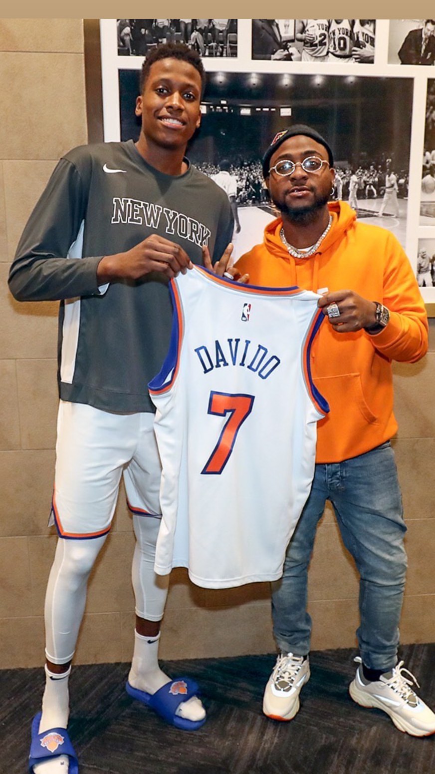 Davido recognised by popular American basketball club, gifts him club's customized Jersey (Photos)