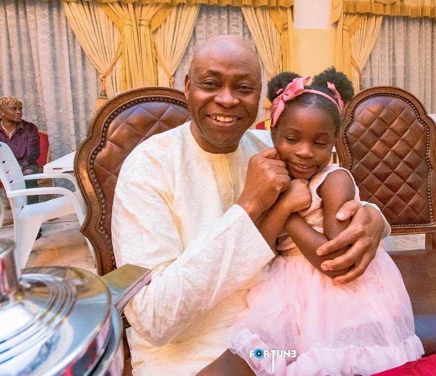 Lovely photos from the Adeleke's end of the year lunch at Davido's father's mansion