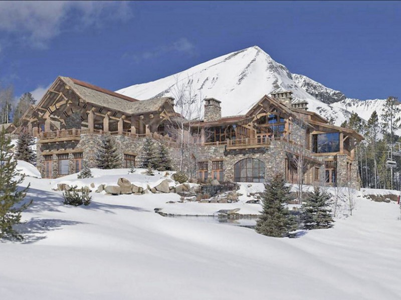 The-Pinnacle-Montana-Mansion