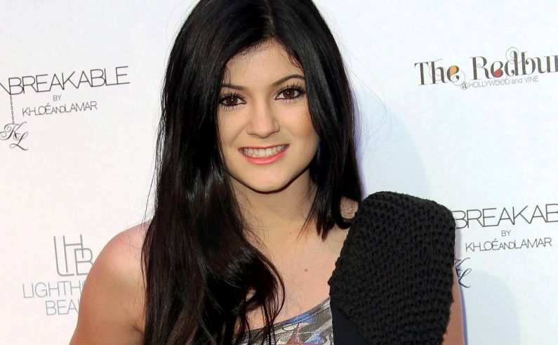 How did Kylie Jenner's butt get so big?? (See Photos) | Theinfong