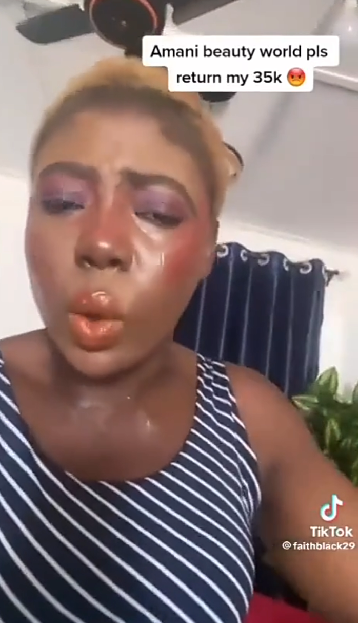 “Return my money” — Lady calls out makeup artist over hideous makeup she paid 35k for