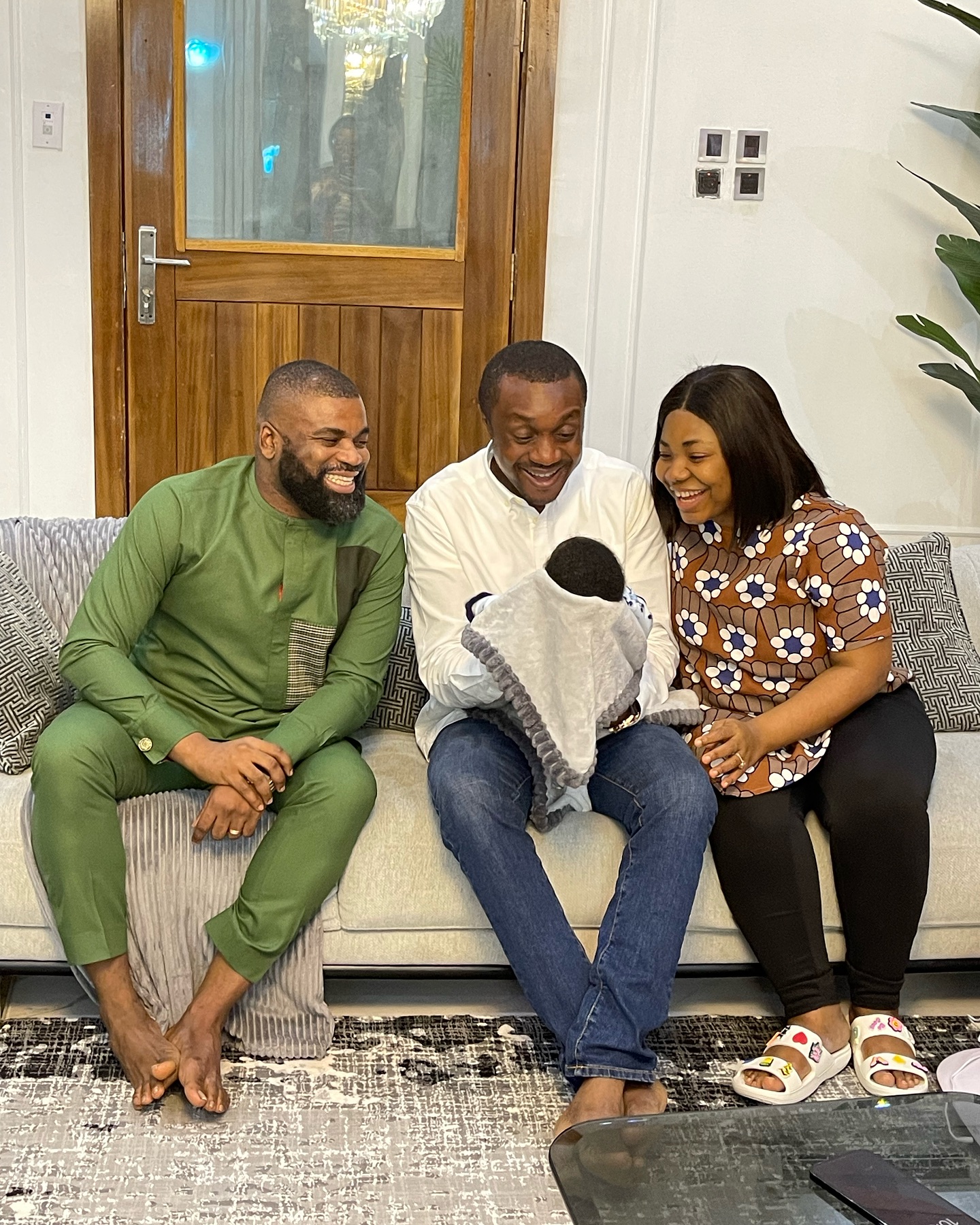 "A prophetic child, crowned with grace and glory" Nathaniel Bassey showers blessings upon Mercy Chinwo's son as he pays the Blessed family a visit