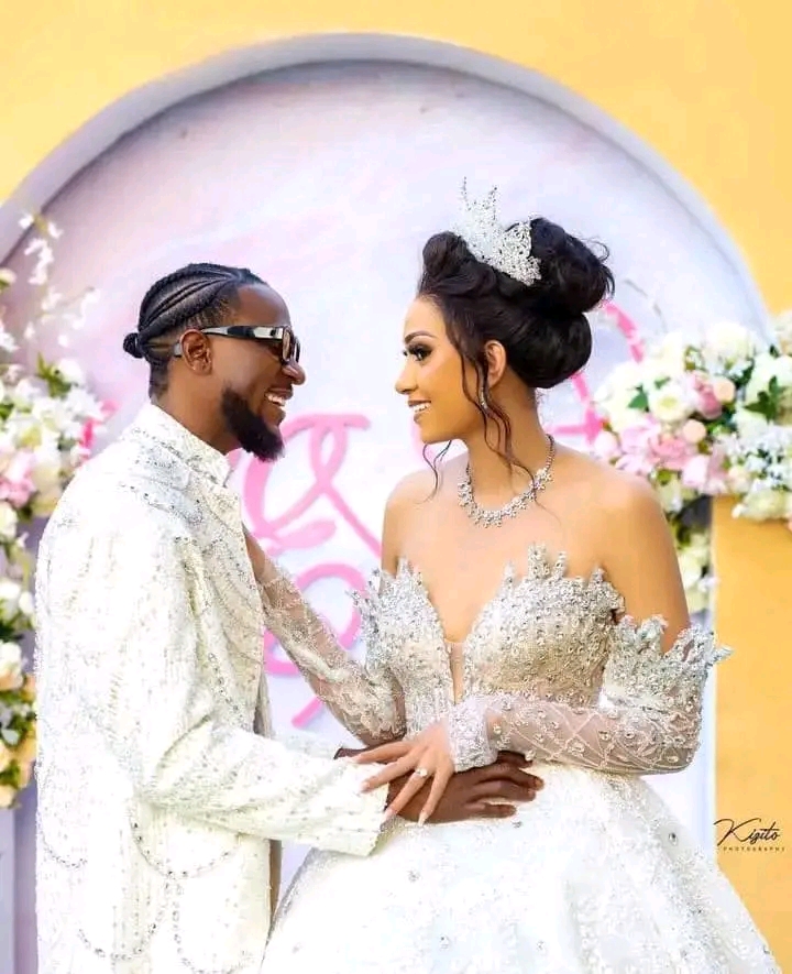 "Thank you for giving me the wedding of my dreams"- Wife of BBNaija star, Omashola pens sweet note to him as she shares more photos from their wedding