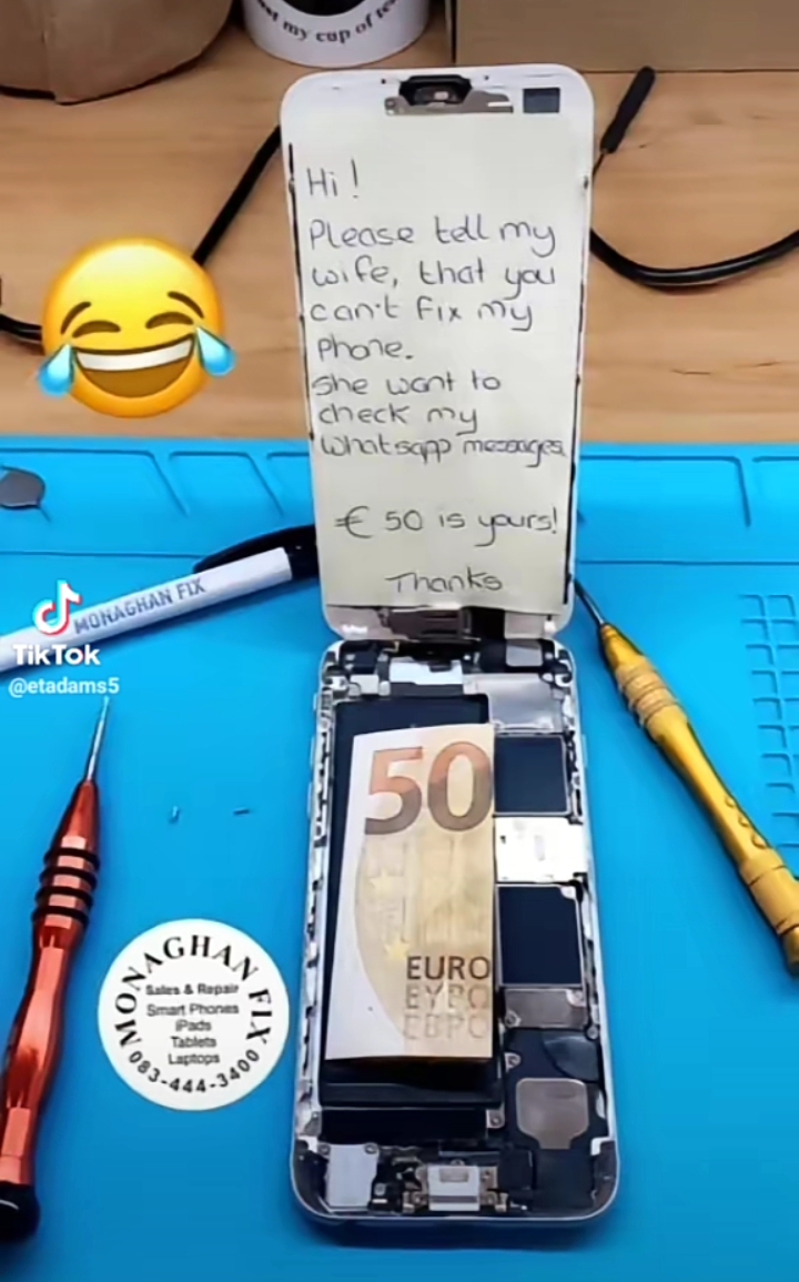 “Please, don’t fix” – Husband begs, bribes repairer with 50€ not to fix phone as wife set to check WhatsApp messages
