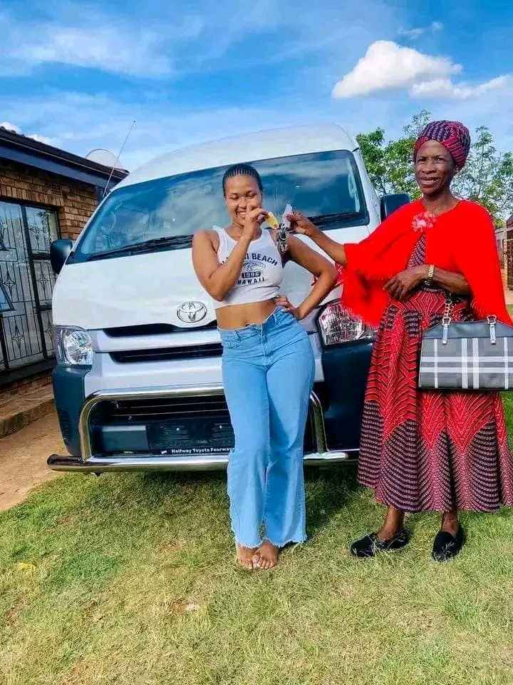“Best grand mother ever” – Grandmother gives granddaughter bus as birthday gift so she can be getting money with it