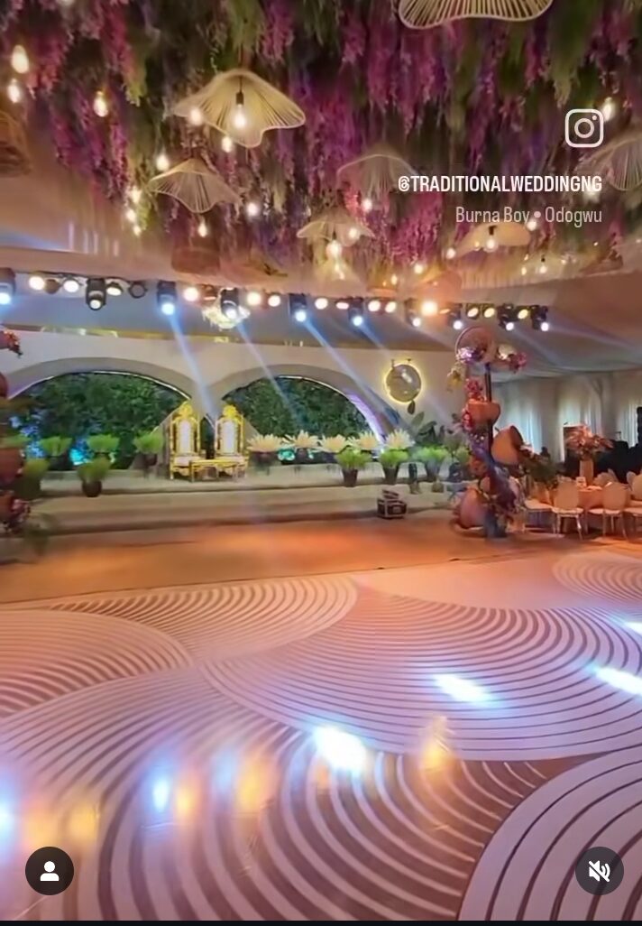 “Davido no like better thing” – Netizens mock Davido over the decoration from his wedding as videos from Sharon Ooja’s wedding surfaces
