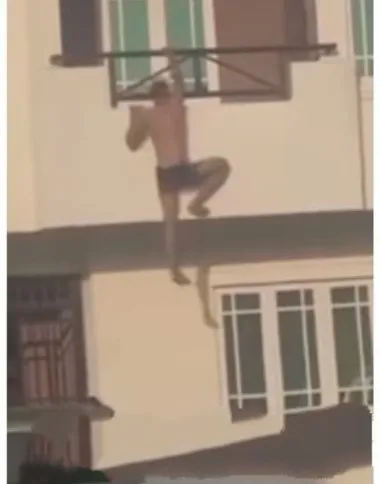 Young Man Having Affair With Lekki Housewife Jumps Down From Duplex