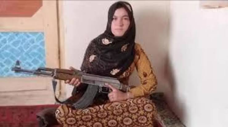 14 year old girl kills taliban
