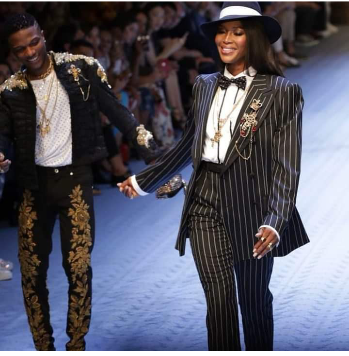 Wizkid and Naomi Campbell Walking The Runway At Milàn Fashion Week