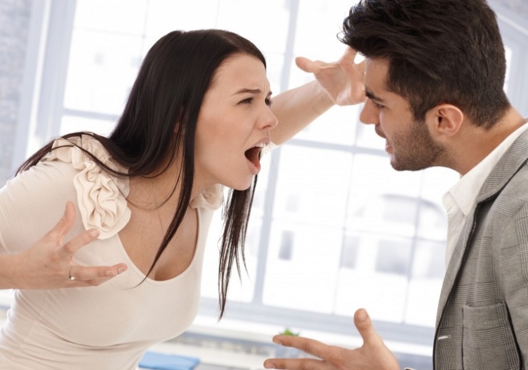Guys 7 Signs The Woman You Re With Is Controlling Your Life Theinfong