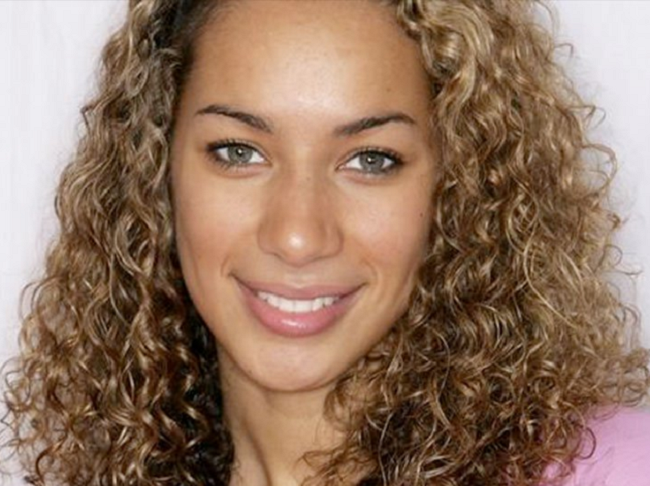 British pop singer, Leona Lewis undergoes plastic surgery on her nose - See...