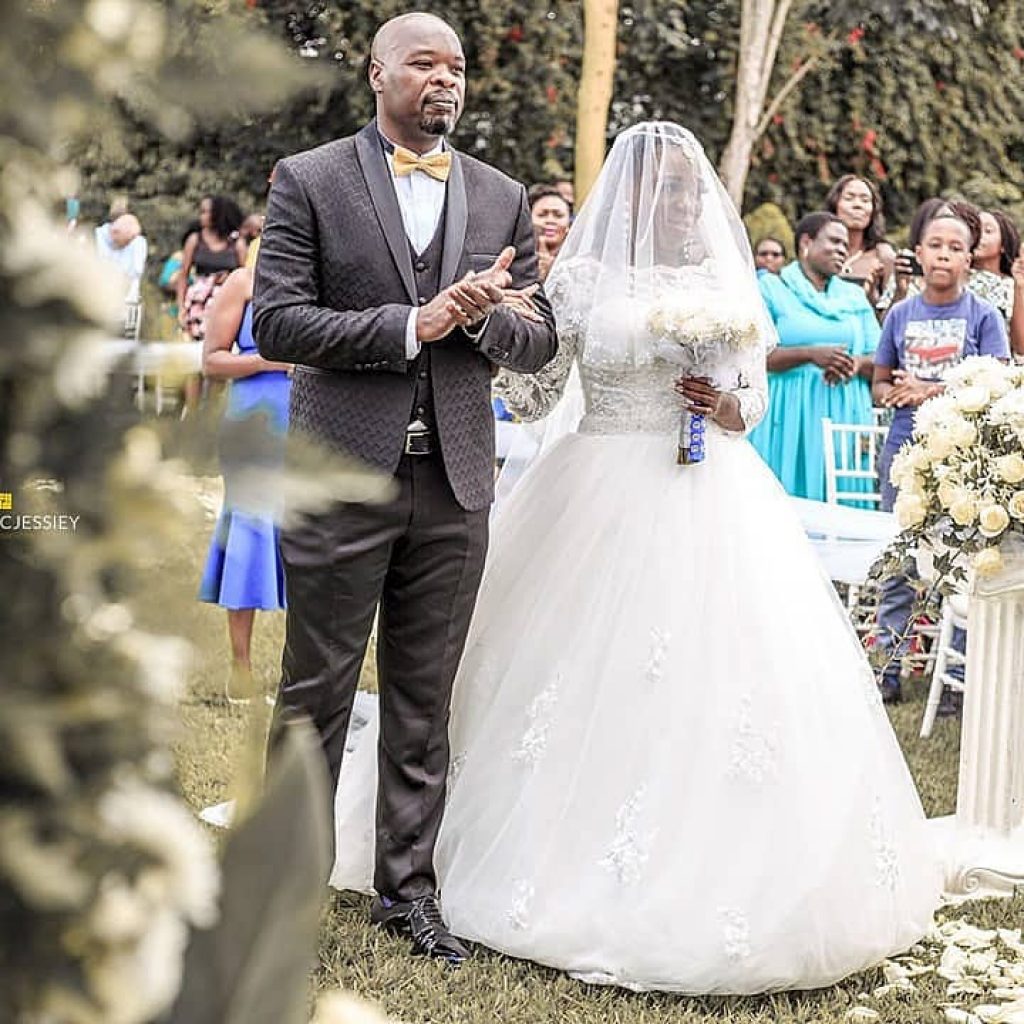 Popular Kenyan singer Ruth Matete, marries her Nigerian boyfriend after 38 breakups (Photos)