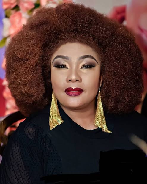 Eucharia Anunobi warns against wasting God's monetary blessings by buying "Aso ebi"