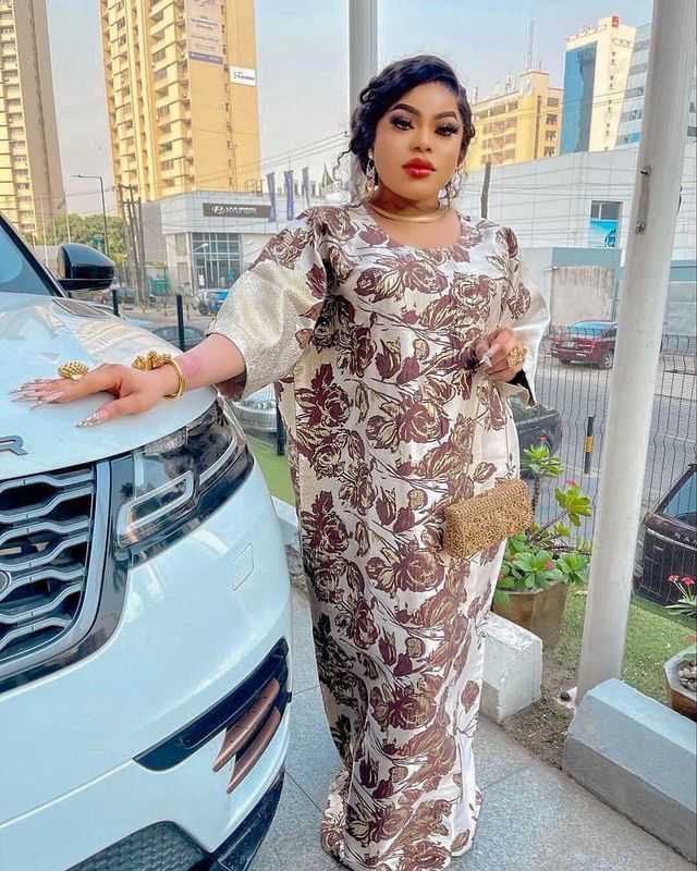 Bobrisky slams people dropping hate comments on his Instagram page